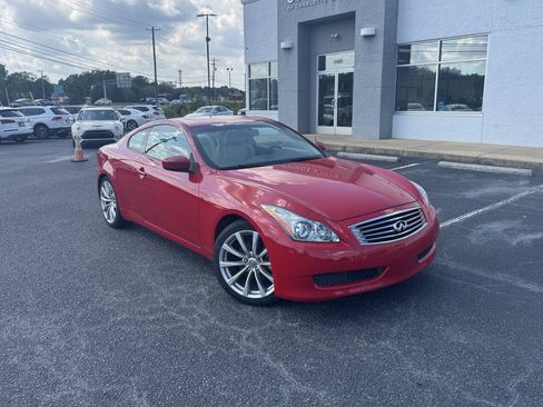 Used 2010 INFINITI G37 Journey w/ Premium Pkg RWD image 6