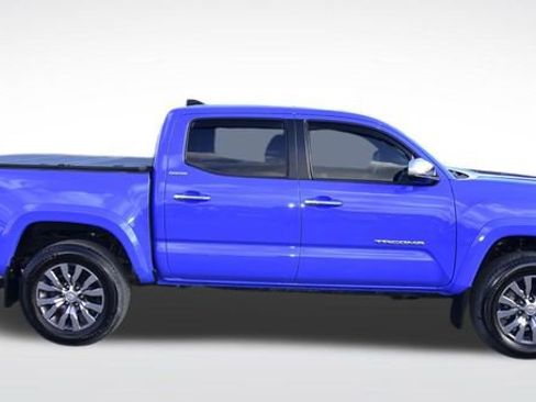 Certified 2021 Toyota Tacoma Limited image 5