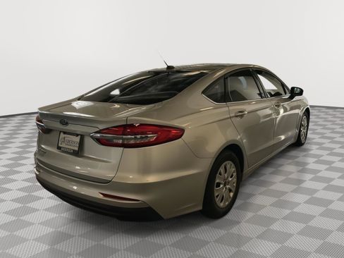 Certified 2019 Ford Fusion S image 6