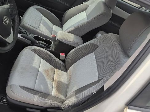Used 2019 Toyota Corolla LE FWD image 14
