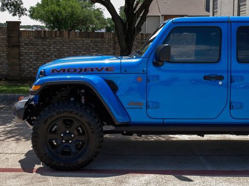 Used 2021 Jeep Gladiator Mojave AWD/4WD image 22