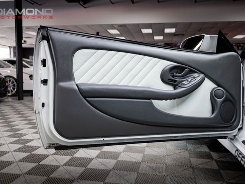 Used 1999 Pontiac Firebird Formula RWD image 16