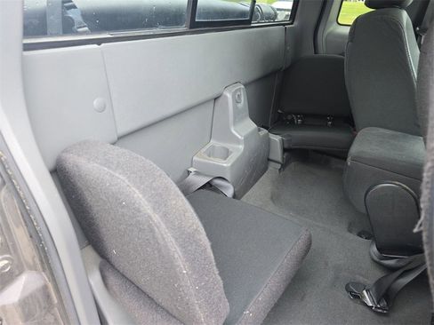 Used 2010 Ford Ranger XLT image 28