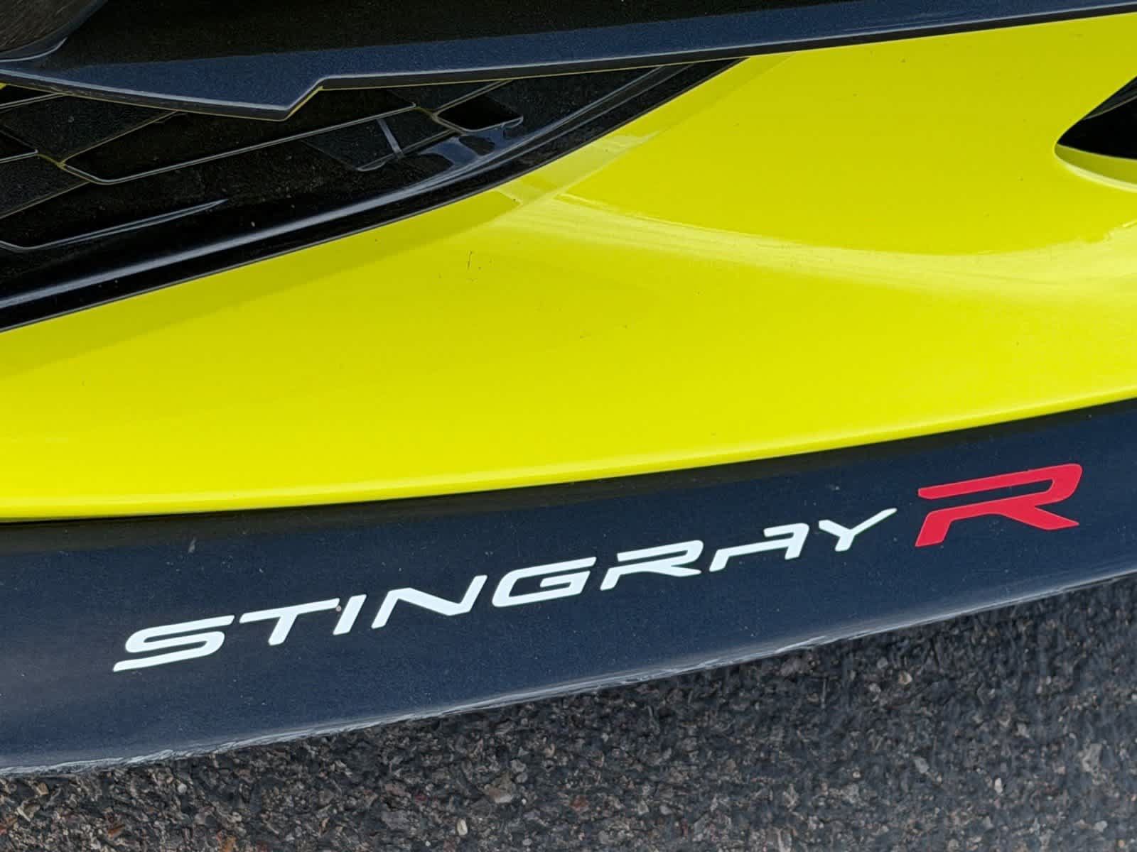 Used 2022 Chevrolet Corvette Stingray Preferred Cpe w/ Z51 Performance Package RWD image 8