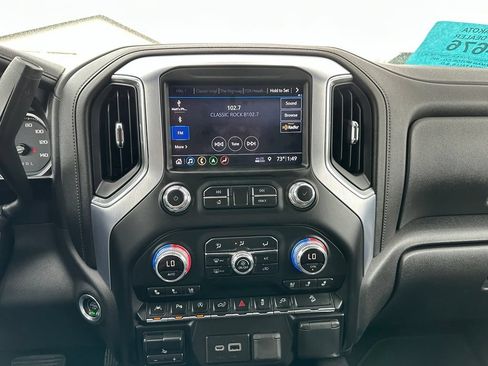 Used 2019 GMC Sierra 1500 SLT w/ SLT Premium Plus Package AWD/4WD image 16