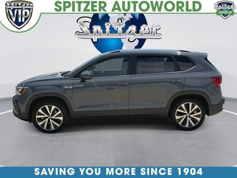Used 2023 Volkswagen Taos SE AWD/4WD image 6