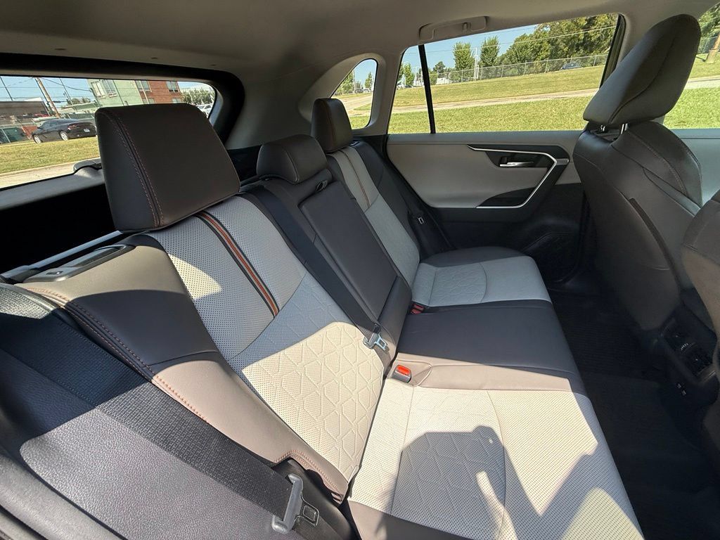 Used 2019 Toyota RAV4 Adventure w/ Cold Weather Package AWD/4WD image 37