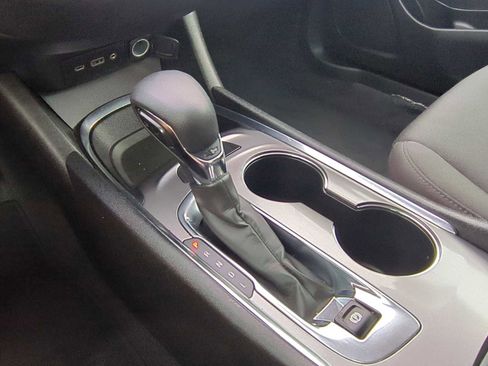 Used 2023 Chevrolet Malibu LT image 16