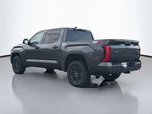 Used 2023 Toyota Tundra SR5 w/ SR5 Convenience Package AWD/4WD image 13
