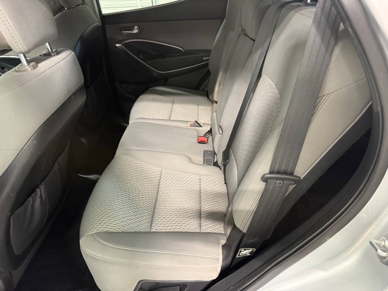 Used 2017 Hyundai Santa Fe Sport AWD/4WD image 12