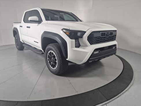 New 2026 Toyota Tacoma TRD Off-Road image 6