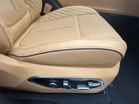 Used 2023 Jeep Grand Cherokee Summit image 18