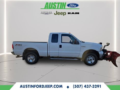 Used 2006 Ford F250 XL image 7