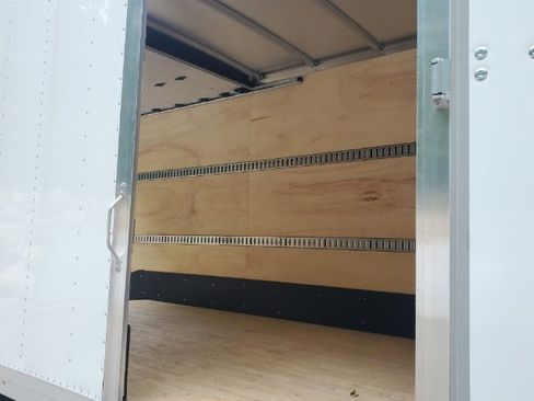 New 2025 Isuzu NPR HD image 4