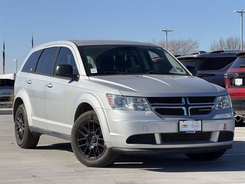 Used 2014 Dodge Journey American Value Package image 2
