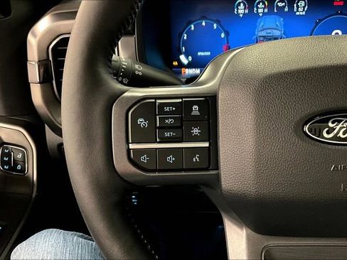 Used 2024 Ford F150 Lariat image 27
