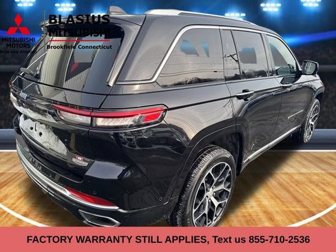 Used 2023 Jeep Grand Cherokee Summit image 4