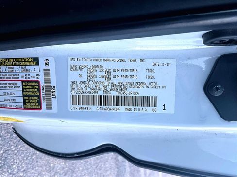 Certified 2019 Toyota Tacoma SR w/ SX Package image 6