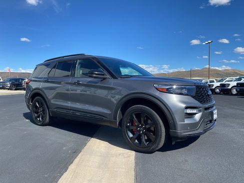 Used 2021 Ford Explorer ST w/ Equipment Group 401A AWD/4WD image 25