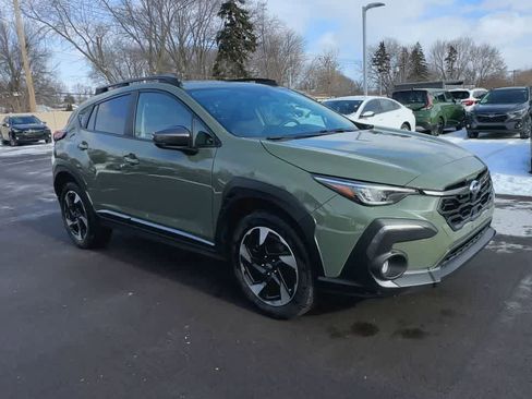 Certified 2024 Subaru Crosstrek 2.5i Limited w/ Crosstrek Mirror Package image 2