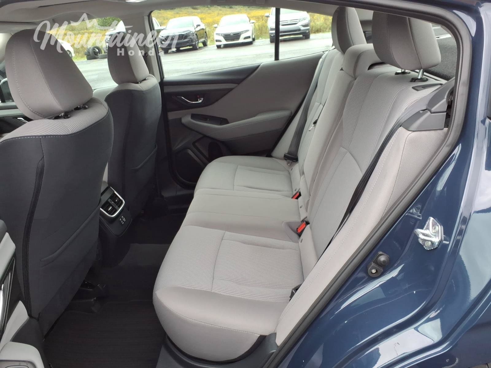 Used 2024 Subaru Legacy Premium AWD/4WD image 16