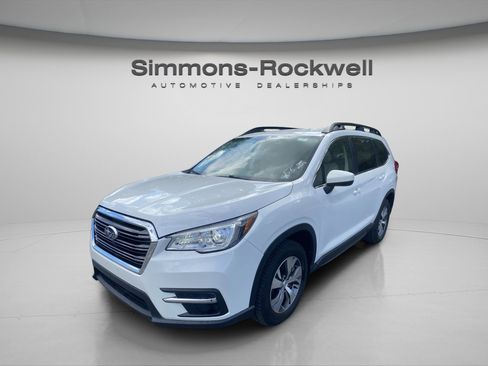 Used 2022 Subaru Ascent Premium w/ Convenience Package image 1