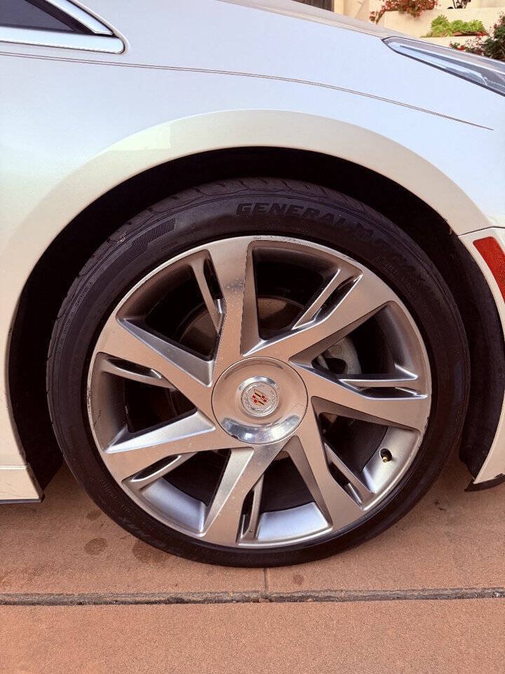 Used 2014 Cadillac ELR w/ Luxury Package FWD image 31