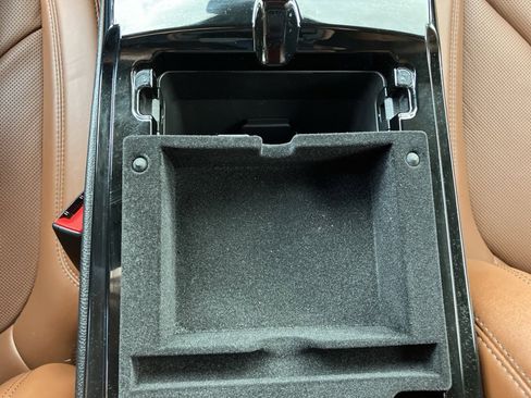 Used 2023 Lincoln Nautilus Reserve w/ Equipment Group 201A image 19