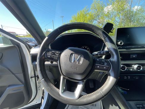 Used 2024 Honda CR-V Sport image 15