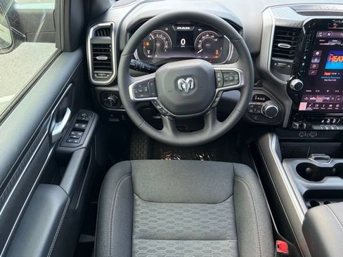 New 2026 RAM 1500 Big Horn AWD/4WD image 35