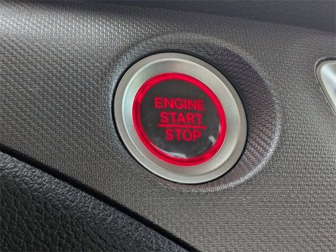 Used 2021 Honda Ridgeline Sport image 7