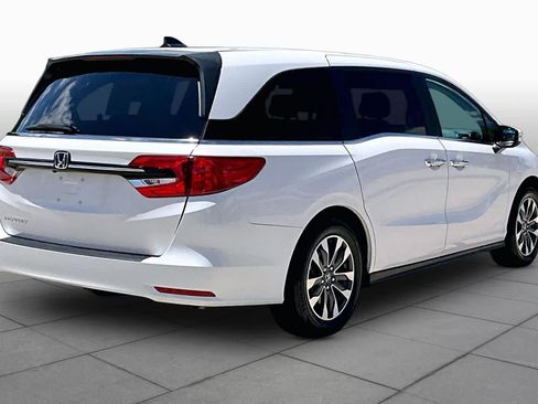 Used 2023 Honda Odyssey EX-L image 13