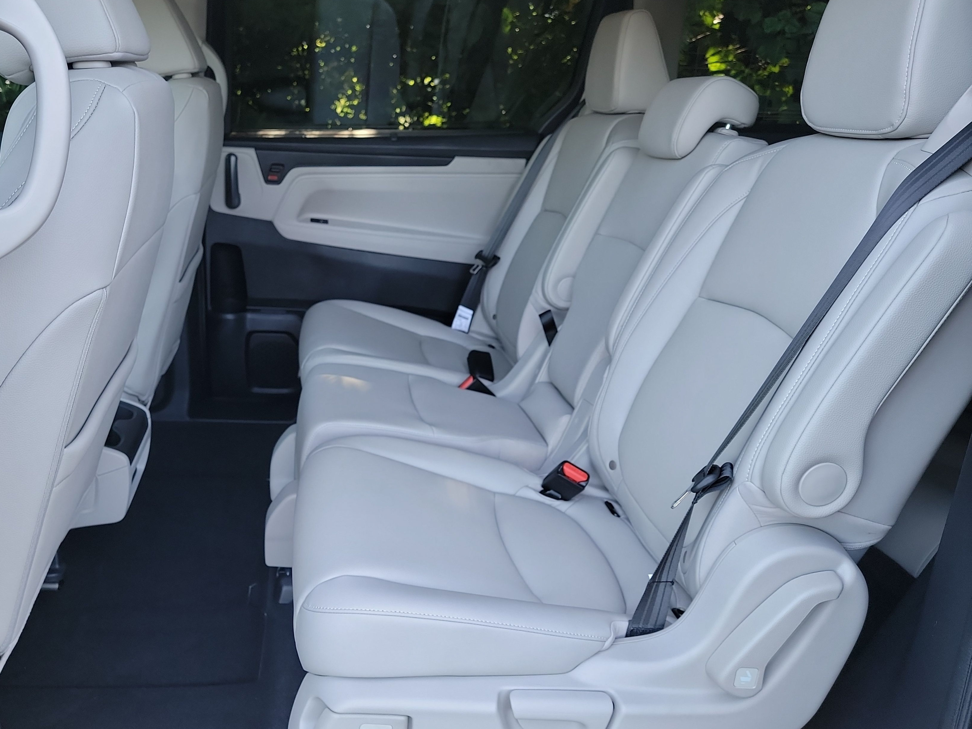 New 2027 Honda Odyssey EX-L image 23