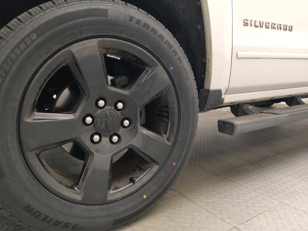 Used 2018 Chevrolet Silverado 1500 LT w/ All Star Edition RWD image 31