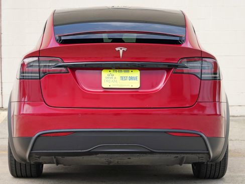 Used 2023 Tesla Model X AWD/4WD image 11