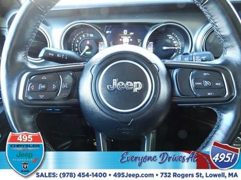 Used 2023 Jeep Wrangler Unlimited w/ Cold Weather Group AWD/4WD image 19