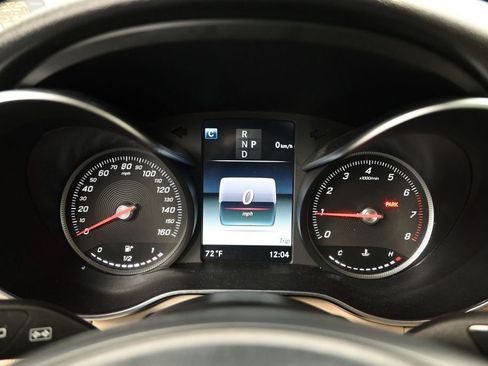 Used 2019 Mercedes-Benz GLC 300 4MATIC image 11
