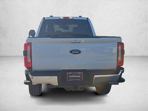 New 2026 Ford F250 Lariat w/ FX4 Off-Road Package AWD/4WD image 4