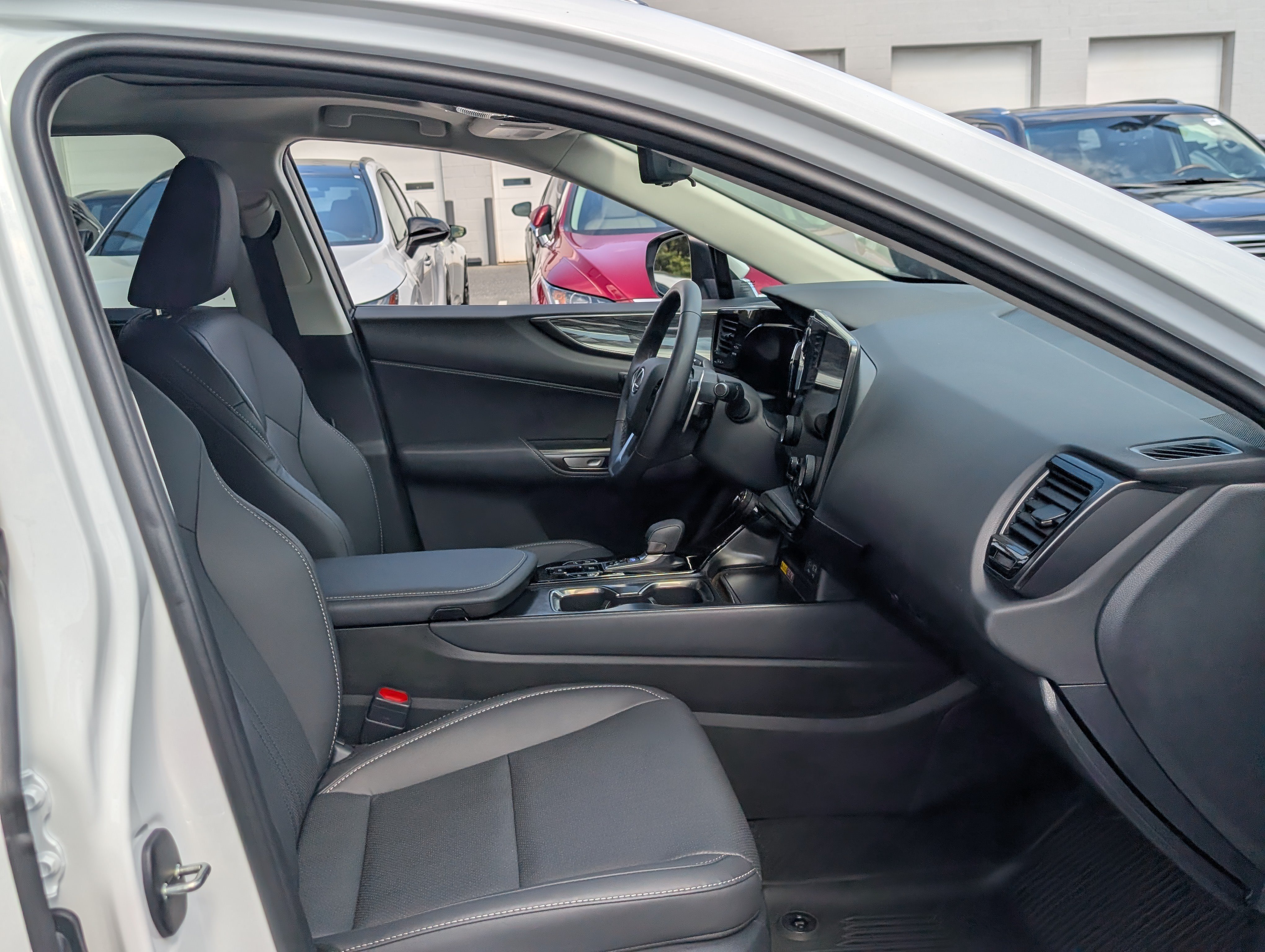 Certified 2026 Lexus NX 350 AWD w/ Accessory Package (2T) image 11