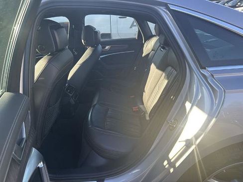 Used 2024 Audi A6 Premium Plus image 4