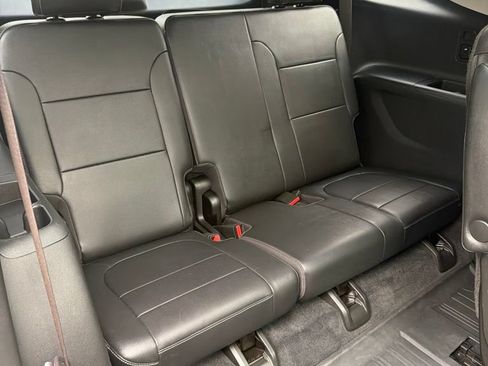 Used 2021 Chevrolet Traverse High Country w/ LPO, Floor Liner Package AWD/4WD image 54