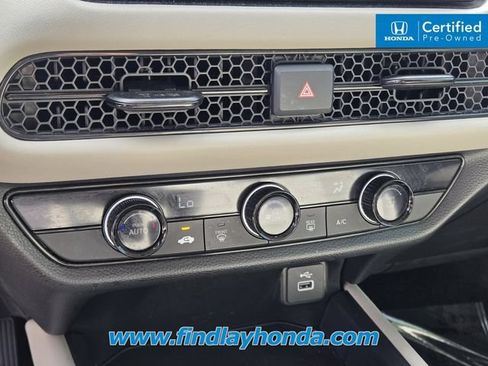 Certified 2024 Honda HR-V LX image 32