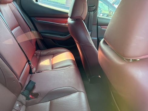 Used 2021 MAZDA MAZDA3 s FWD image 4