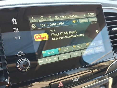 Used 2019 Honda Pilot Touring image 20