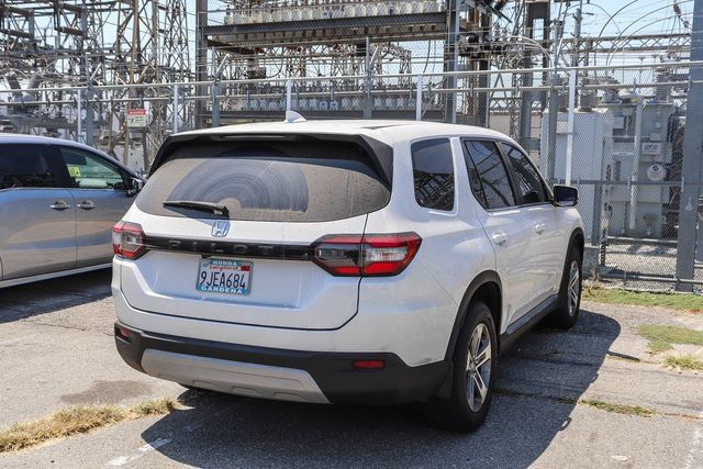 Used 2024 Honda Pilot EX-L image 9
