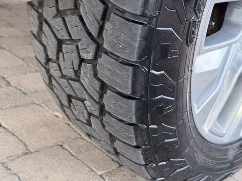 Used 2021 GMC Sierra 1500 Denali w/ Denali Ultimate Package image 36