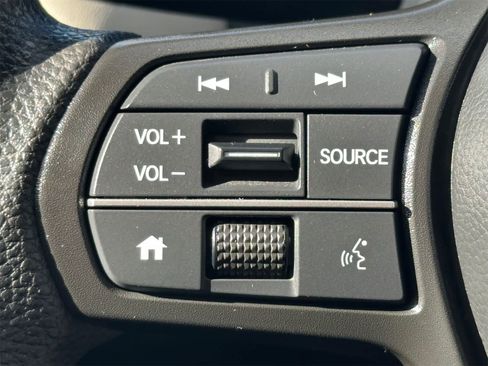 Used 2024 Honda HR-V LX image 22