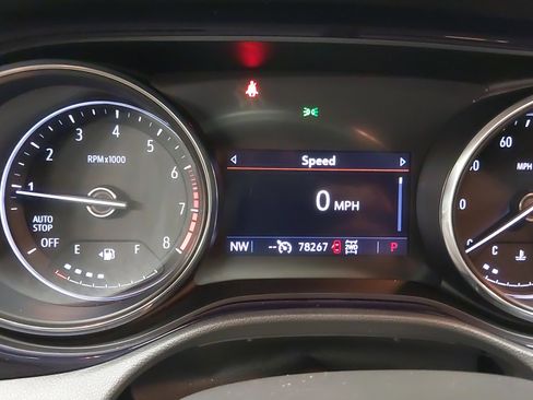 Used 2022 Buick Encore GX Select w/ Sport Touring Package AWD/4WD image 18