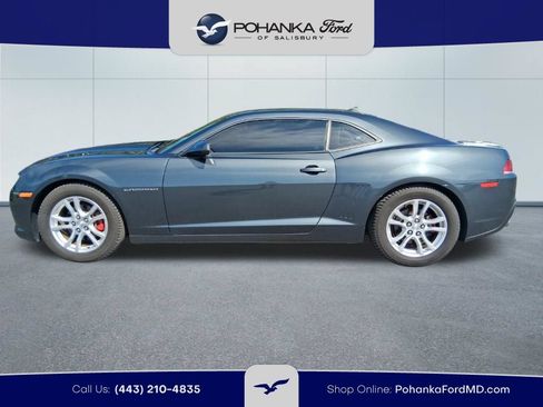 Used 2015 Chevrolet Camaro LT RWD image 8