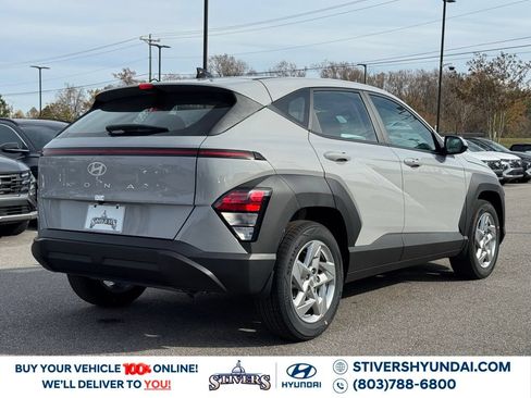 Used 2026 Hyundai Kona SE FWD image 12